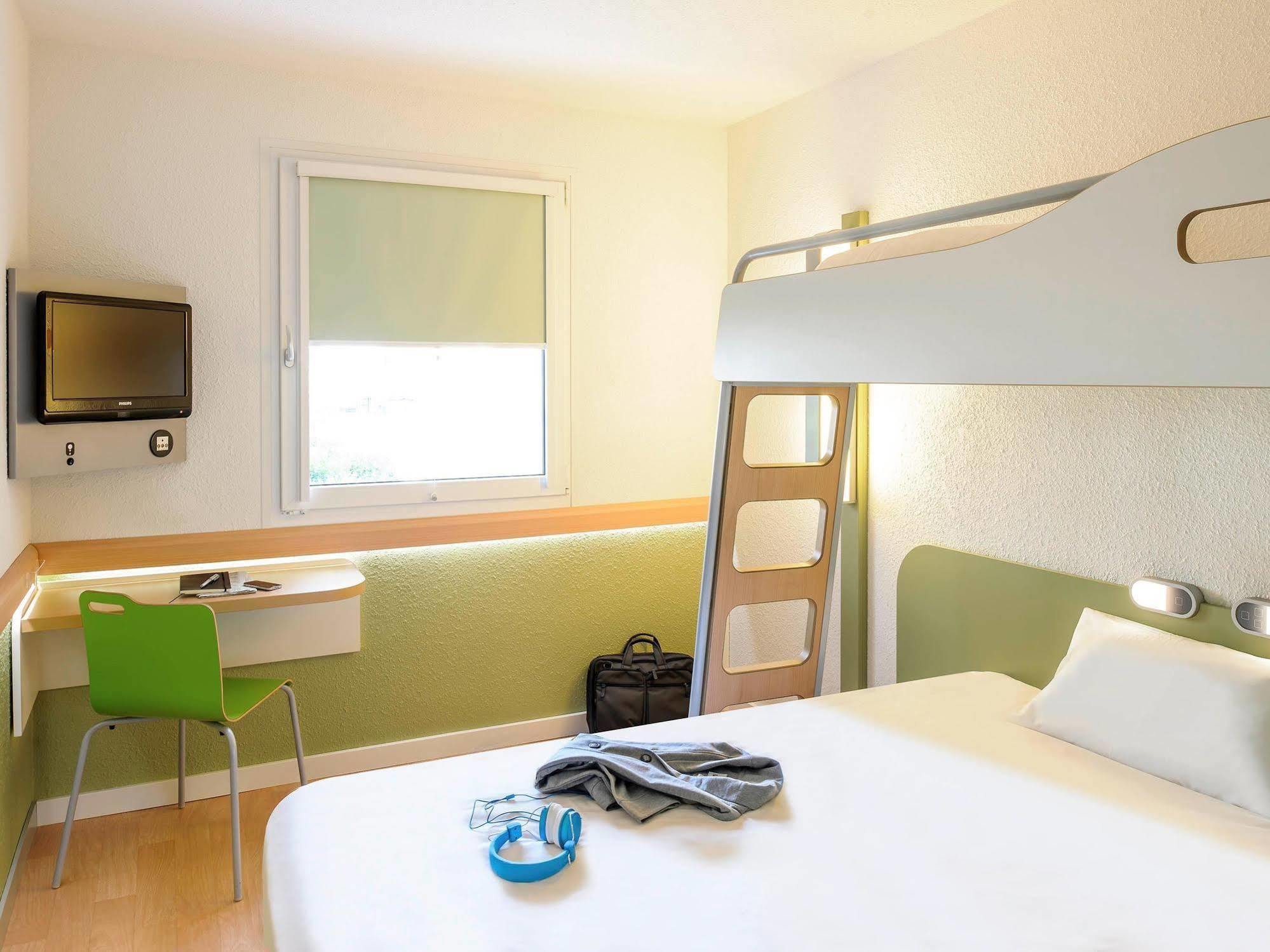 Ibis Budget Issoire Luaran gambar