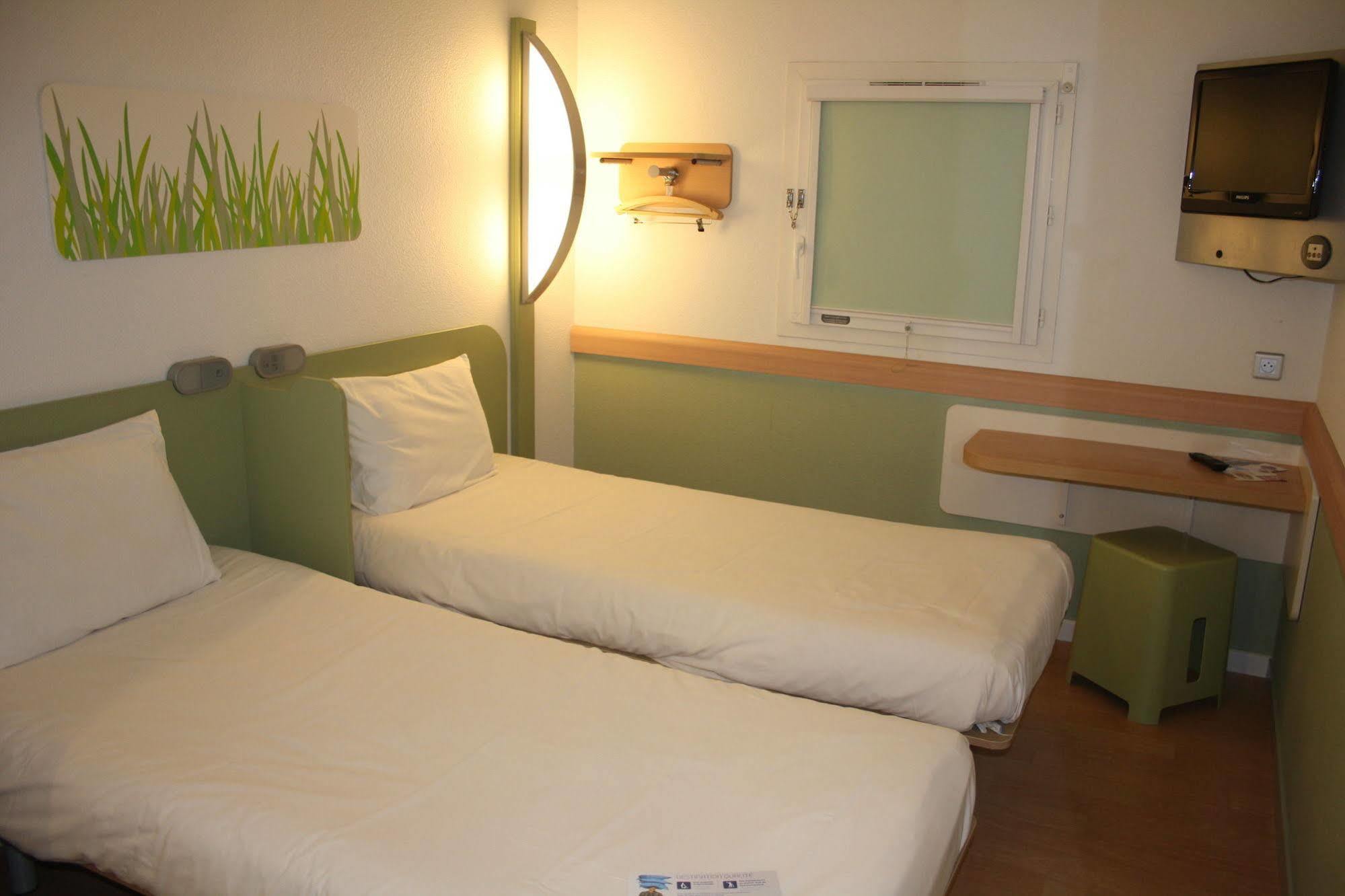 Ibis Budget Issoire Luaran gambar